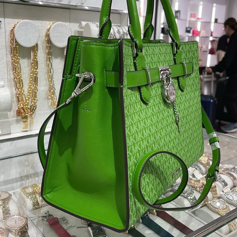 Michael Kors Hamilton Medium Signature Logo Satchel
Jungle Green
NWT - Picture 9 of 16